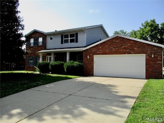 40 Lindenleaf Ln, Belleville, IL 62223