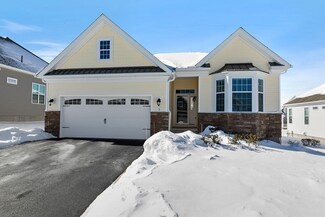 5 Sequoia Dr Unit 107, Methuen, MA 01844