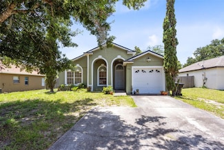 1558 Palmstone Dr, Apopka, FL 32703