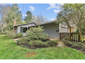 2001 SE Sparrow St, Milwaukie, OR 97222