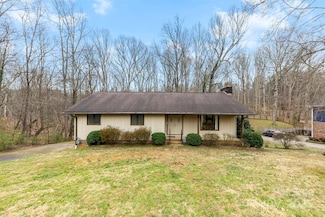 32 Bowen Dr, Belmont, NC 28012
