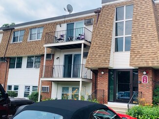 80 Damon Rd Unit 2201, Northampton, MA 01060