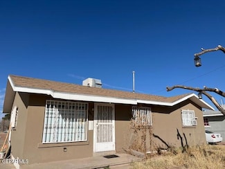8051 Algerita Ct, El Paso, TX 79915