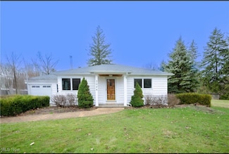 3046 Worrell Rd, Willoughby Hills, OH 44094