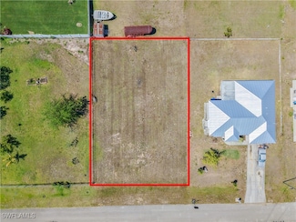 909 Adeline Ave, Lehigh Acres, FL 33971