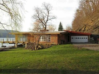 5680 Widmer Rd, Middlesex, NY 14507