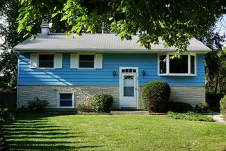 691 Crescent Terrace, Wauconda, IL 60084