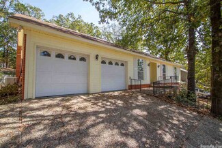 11 Summerland Ct, Little Rock, AR 72227