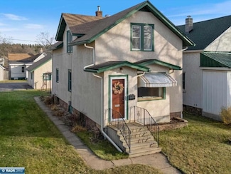 1522 13th Ave E, Hibbing, MN 55746