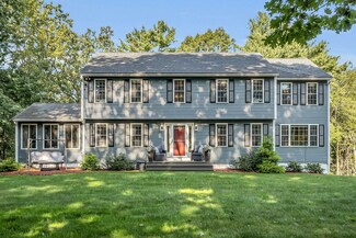 1205 Elm St, Leominster, MA 01453