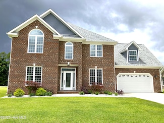 401 King Richard Ct, Jacksonville, NC 28546