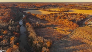 01 Swallow Blvd, Floris, IA 52560