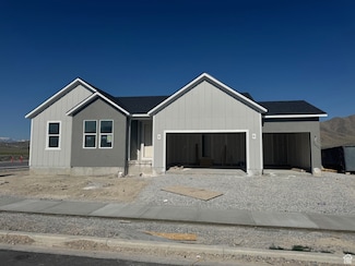 4984 N Topaz Dr Unit 321, Eagle Mountain, UT 84005