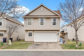 1540 Yorkshire Ln, Shakopee, MN 55379