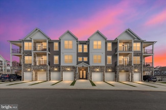 19 Artemisia Way Unit 301, Stafford, VA 22554