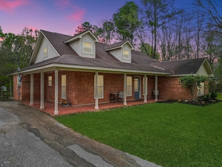 310 Medford St Unit Extra acreage availa, Vidor, TX 77662