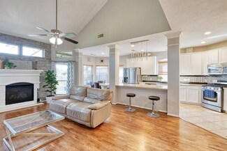 10626 Lyndon Meadows Dr, Houston, TX 77095