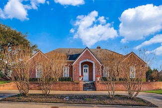 6509 Muirfield Rd, Fort Worth, TX 76132