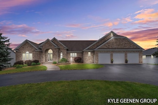 2650 Air Park Dr, Zeeland, MI 49464