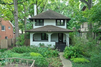 423 Greenleaf Ave, Wilmette, IL 60091