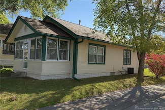 1131 Burton Ave, New Albany, IN 47150