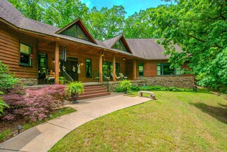 1601 Whispering Pine Rd, Little Rock, AR 72210