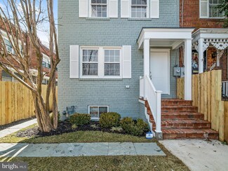 4631 Hillside Rd SE, Washington, DC 20019