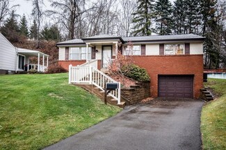 421 Kinkura Dr, Pittsburgh, PA 15212