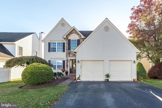 4190 Milords Ln, Doylestown, PA 18902