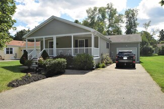 15 Aspen Way, North Hampton, NH 03862