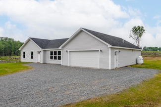 268 Merrill Rd, Levant, ME 04456
