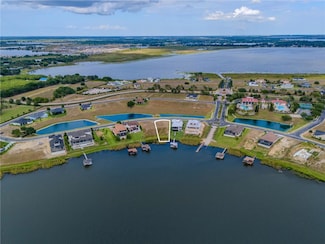 707 Waterfern Trail Dr, Auburndale, FL 33823