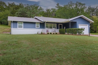 410 Highland Dr, Arkansas City, KS 67005