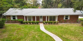 2026 NW 27th St, Gainesville, FL 32605