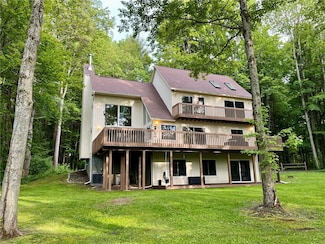 735 Howell Rd, Port Byron, NY 13140