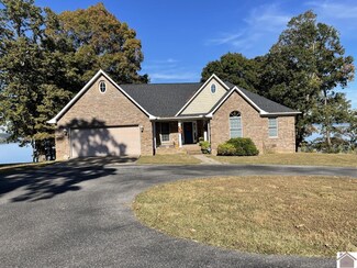 461 Patricia Dr, New Concord, KY 42076