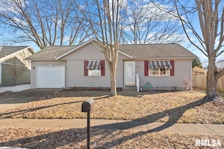 25 Elm Tree Ct, Taylorville, IL 62568