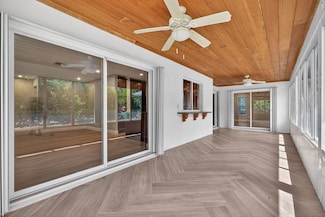 905 Shore Dr, North Palm Beach, FL 33408
