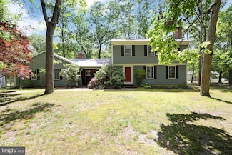18 Foxchase Rd, Southampton, NJ 08088
