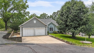 166 Joy Cir, Camdenton, MO 65020