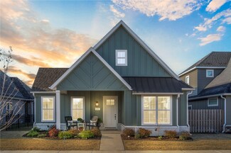 6937 Somerset Place, Springdale, AR 72762