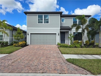 3700 Passion Vine Dr, Alva, FL 33920