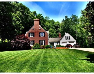 4 Black Hill Rd, Paxton, MA 01612