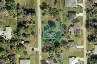 6016 Laurelwood Dr, Lehigh Acres, FL 33905