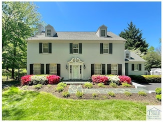 902 Mulberry Rd, Martinsville, VA 24112