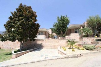 535 Deodar Ln, Bradbury, CA 91008