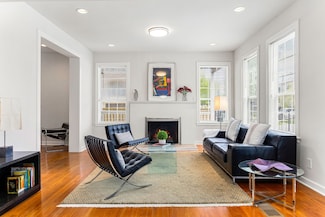 302 W Drew St, Houston, TX 77006