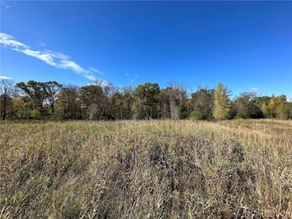 305 Greenview Circle Cir, Amery, WI 54001