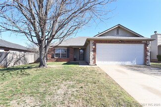 5333 Redbud Dr, Sand Springs, OK 74063
