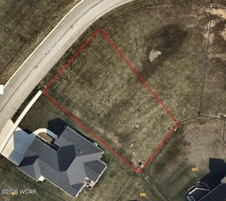 363 Miami Erie Cir, Saint Marys, OH 45885